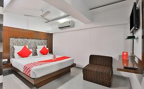 Hotel Keshav Ahmedabad